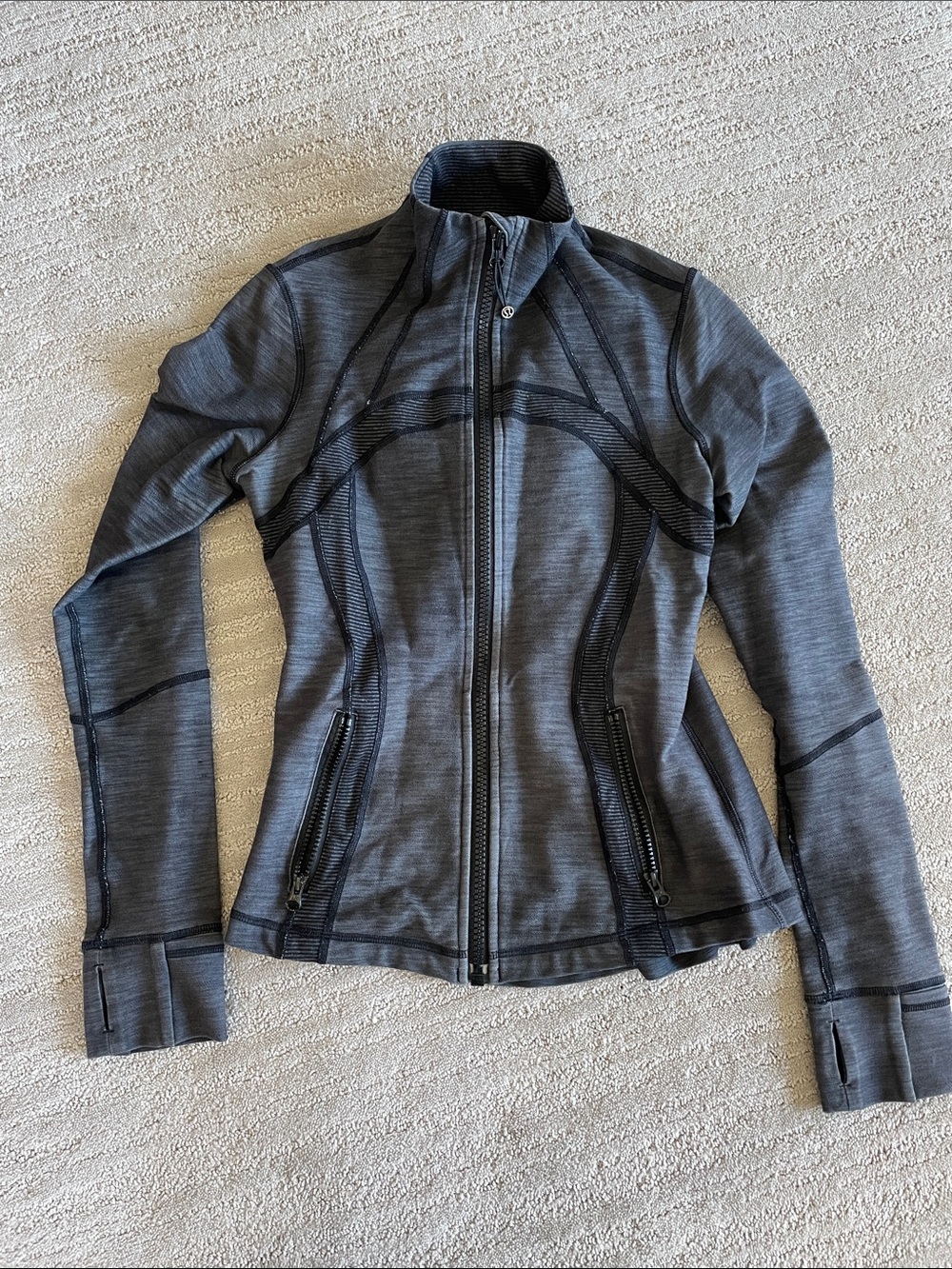 Lululemon fitted zip up